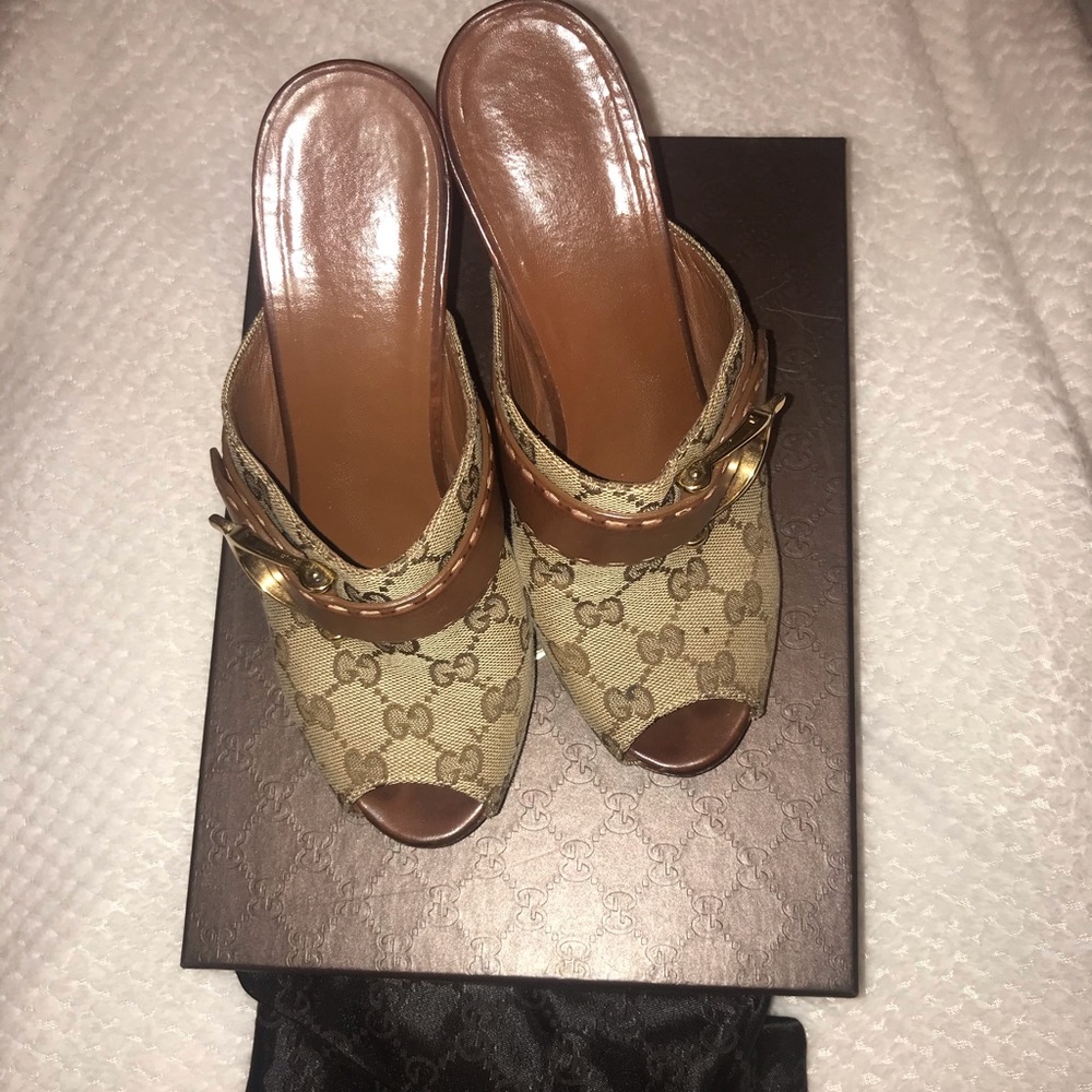 Authentic Gucci Sandals
